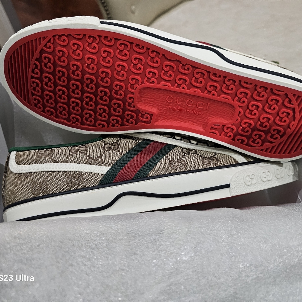 Gucci Beige and Red Sneakers